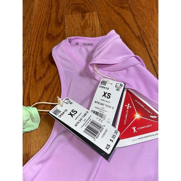 New bundle 2 Adidas Women's training tank top race back loose fitted 
Size XS - Picture 6 of 12